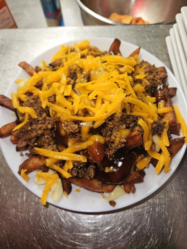 Cheeseburger Poutine